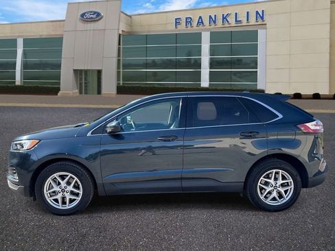 Used 2022 Ford Edge SEL w/ Convenience Package AWD/4WD image 4