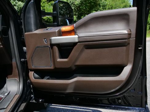 Used 2021 Ford F350 King Ranch w/ King Ranch Ultimate Package AWD/4WD image 41