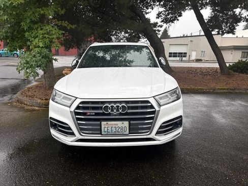 Used 2019 Audi SQ5 Prestige w/ Prestige Package AWD/4WD image 2