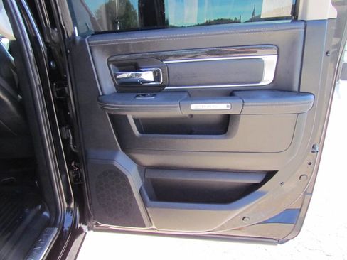 Used 2014 RAM 3500 Laramie Longhorn image 15