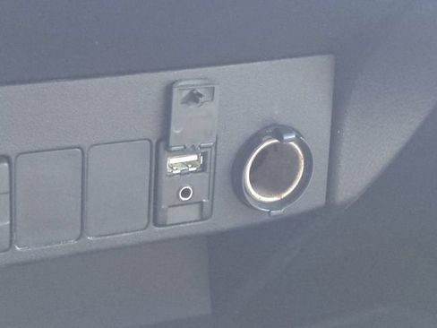 Used 2013 Toyota RAV4 Limited FWD image 26