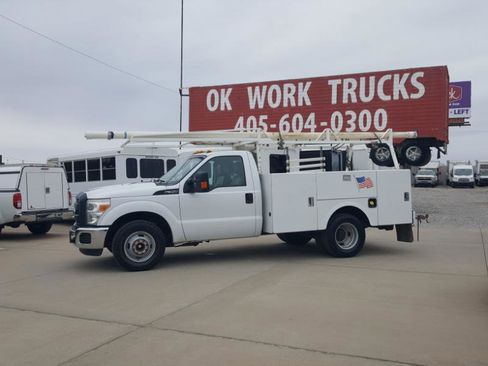 Used 2012 Ford F350 XL w/ PWR Equipment Group image 2