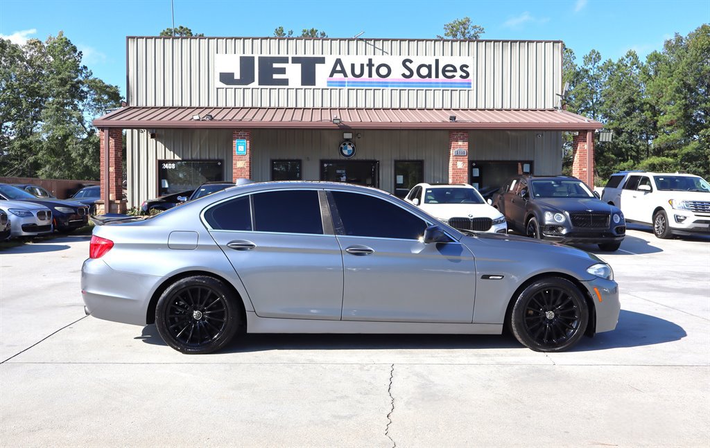 Used 2011 BMW 535i Sedan RWD image 8