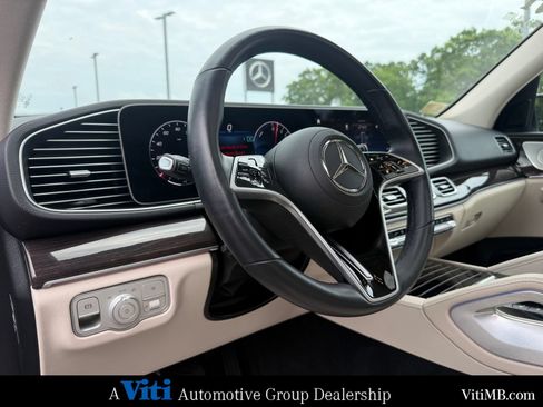 Certified 2024 Mercedes-Benz GLE 450e 4MATIC image 17