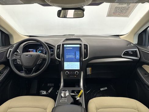 New 2024 Ford Edge SE w/ Black Appearance Package image 5