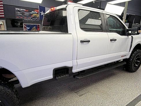 Used 2023 Ford F250 XL w/ 360-Degree Camera Package image 4
