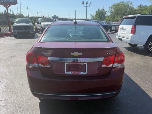Used 2015 Chevrolet Cruze LTZ w/ Sun, Sound and Sport Package FWD image 6