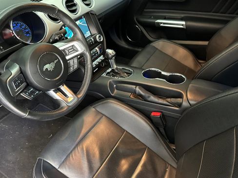 Used 2016 Ford Mustang GT Premium RWD image 10
