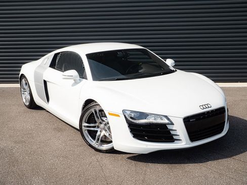 Used 2012 Audi R8 V8 w/ Convenience Pkg AWD/4WD image 20