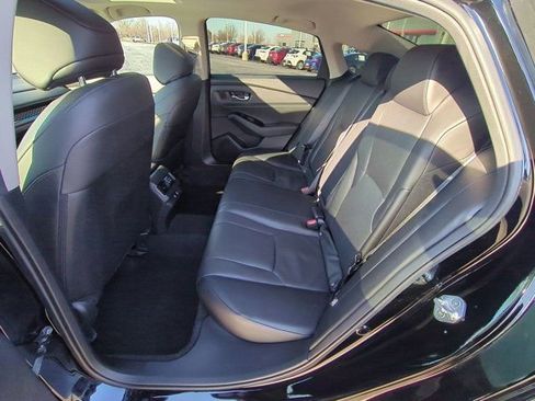 Used 2025 Honda Accord Touring image 16