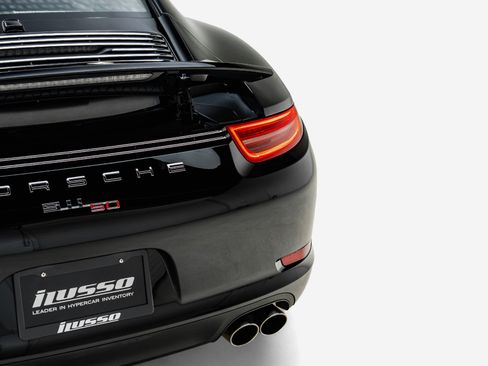 Used 2014 Porsche 911 Carrera S RWD image 25