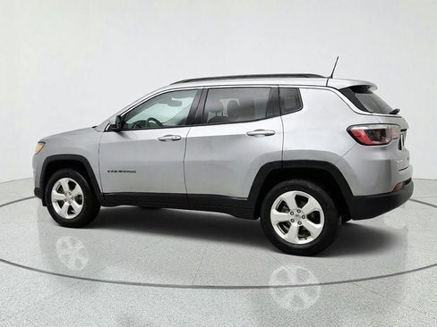 Used 2021 Jeep Compass Latitude w/ Convenience Group AWD/4WD image 7
