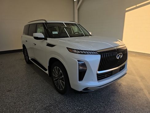 New 2026 INFINITI QX80 Luxe w/ Cargo Package AWD/4WD image 7
