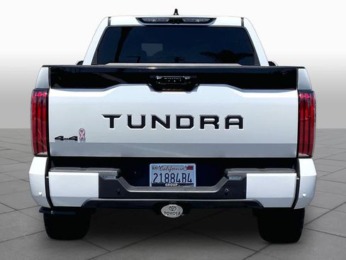 Used 2024 Toyota Tundra Platinum AWD/4WD image 4