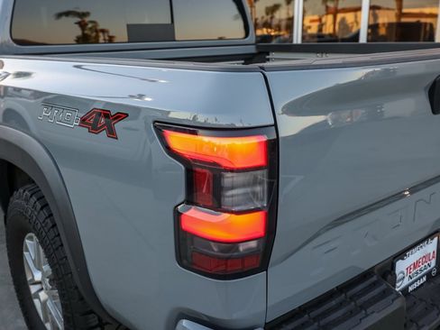 Used 2023 Nissan Frontier PRO-4X w/ Pro Convenience Package image 7