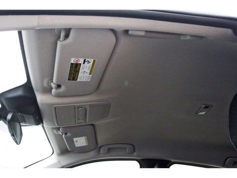 New 2025 Nissan Kicks SR w/ Illumination Package FWD image 21