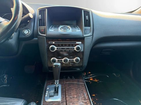 Used 2011 Nissan Maxima 3.5 SV w/ Premium Pkg FWD image 12