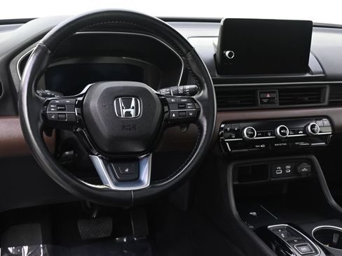 Used 2024 Honda Pilot Elite image 11