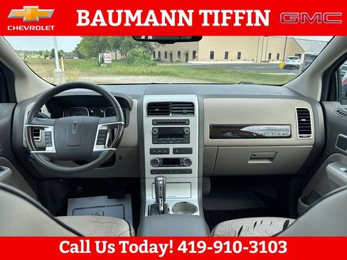 Used 2010 Lincoln MKX 2WD image 20
