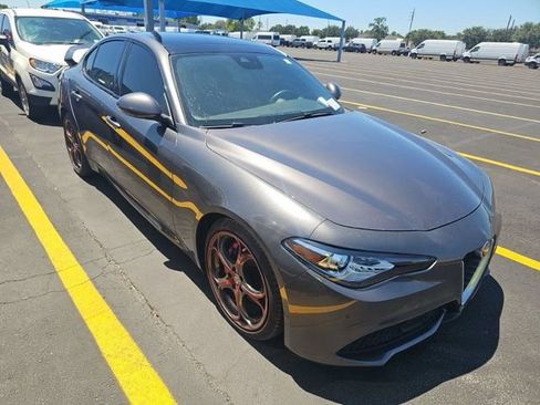 Used 2020 Alfa Romeo Giulia Ti Sport w/ Quick Order Package 22U Sport RWD image 2