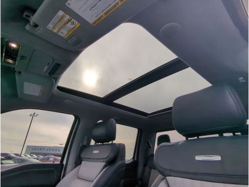 Used 2024 Ford F350 Limited w/ FX4 Off-Road Package image 21