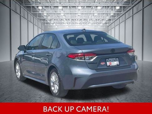 Certified 2022 Toyota Corolla LE w/ LE Convenience Package FWD image 9