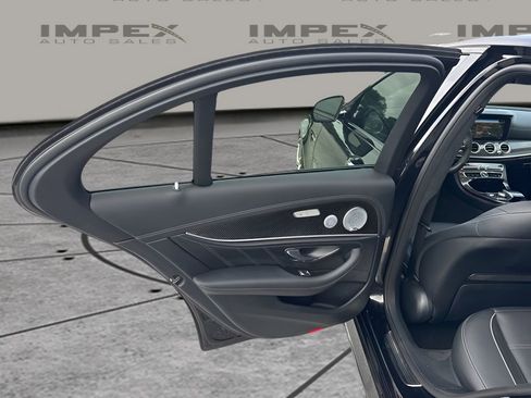 Used 2018 Mercedes-Benz E 63 AMG S w/ AMG Premium Package image 25