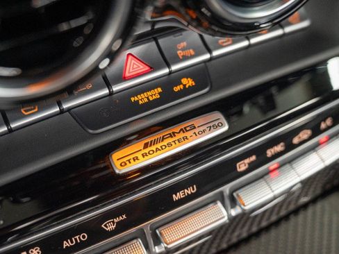 Used 2020 Mercedes-Benz AMG GT R image 31
