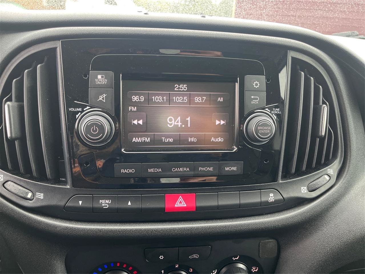 Used 2022 RAM ProMaster City Tradesman FWD image 14