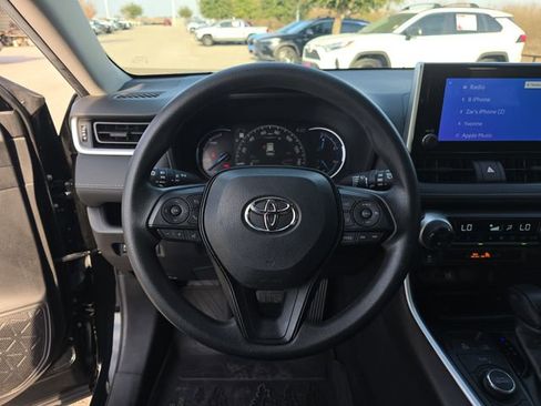 Used 2024 Toyota RAV4 Woodland Edition image 15