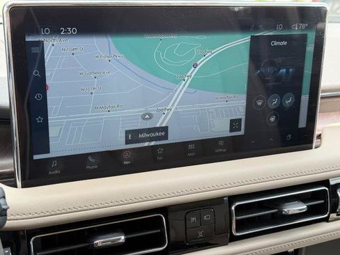 Certified 2023 Lincoln Nautilus Reserve AWD/4WD image 20