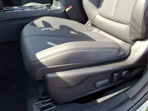 New 2026 Subaru Outback Limited image 10