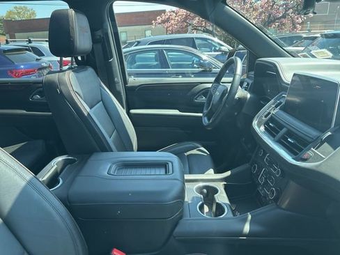 Used 2023 Chevrolet Tahoe High Country image 12