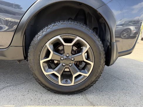 Used 2014 Subaru Crosstrek 2.0i Premium AWD/4WD image 7