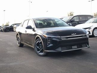 New 2025 Kia K4 EX video 2
