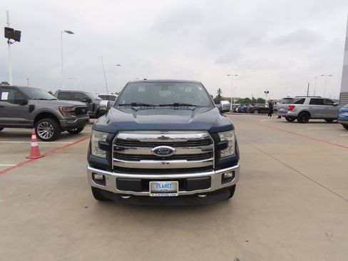 Used 2015 Ford F150 King Ranch w/ Equipment Group 601A Luxury AWD/4WD image 5