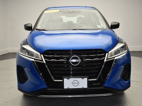 Used 2024 Nissan Kicks S FWD image 2