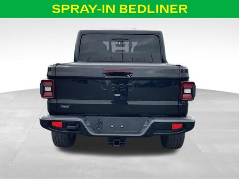 Used 2021 Jeep Gladiator Overland AWD/4WD image 10