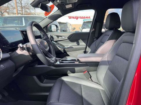 Used 2025 Chevrolet Equinox LT w/ Convenience Package II image 15