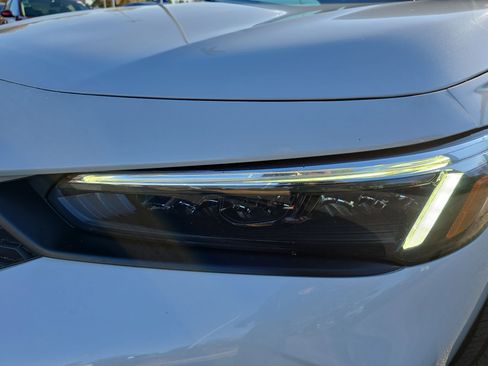 Used 2025 Honda Civic Sport image 28