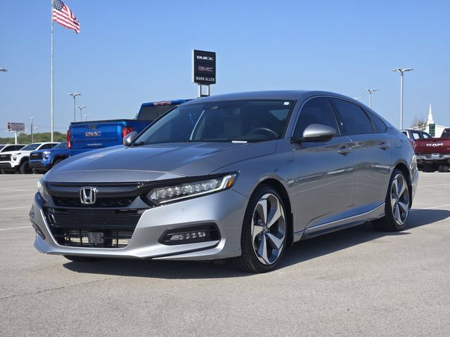 Used 2018 Honda Accord Touring image 3