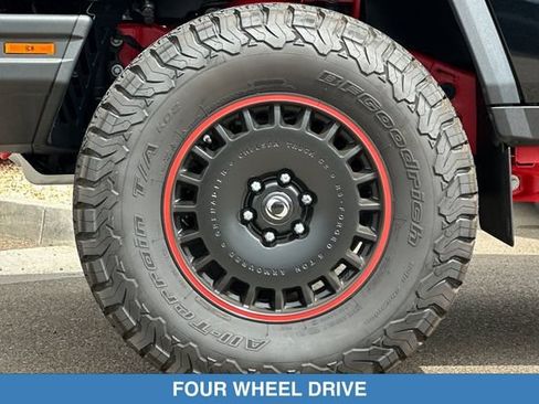 Used 2024 INEOS Grenadier AWD/4WD image 27