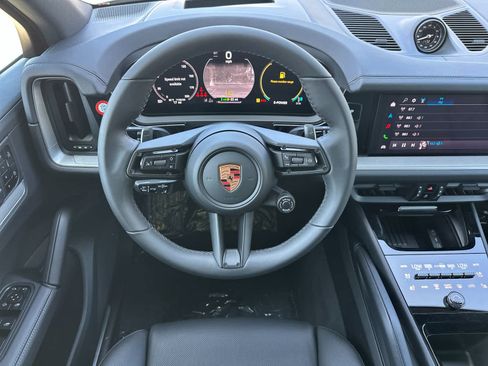 New 2026 Porsche Cayenne S AWD/4WD image 15