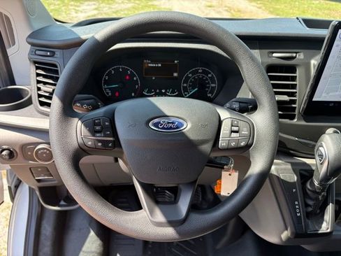 New 2025 Ford Transit 150 Low Roof image 18