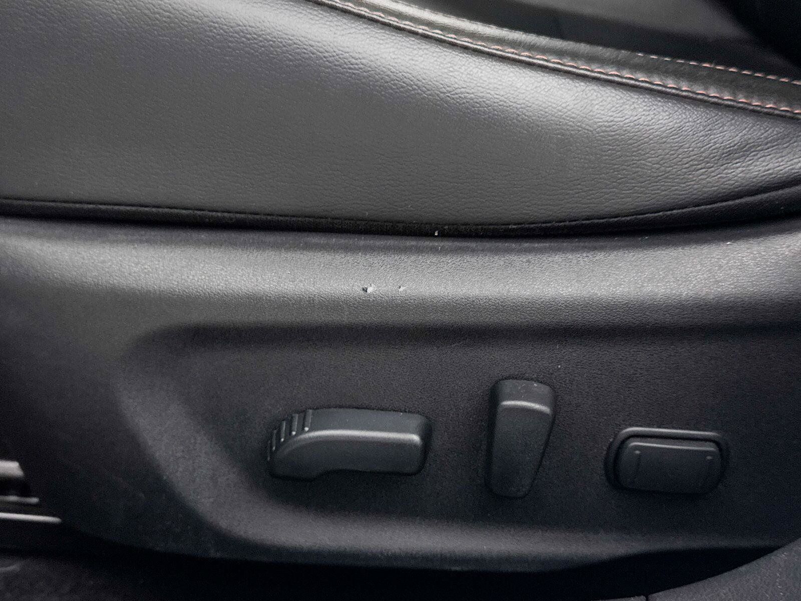 Used 2024 Nissan Sentra SR w/ SR Premium Package FWD image 27