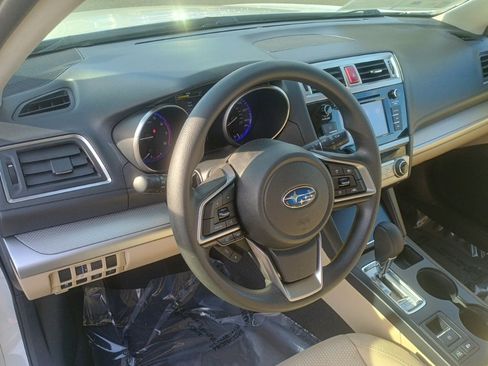 Used 2019 Subaru Outback 2.5i image 11