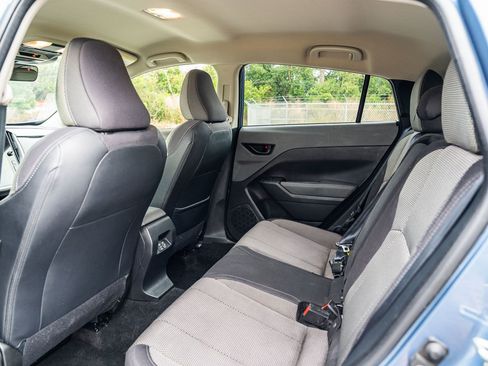 Used 2024 Subaru Crosstrek 2.0i Premium image 18