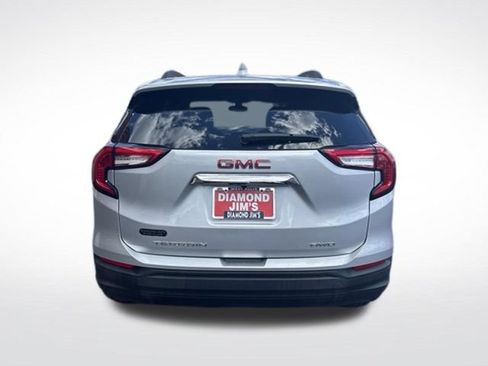 Used 2022 GMC Terrain SLE w/ Driver Convenience Package AWD/4WD image 4