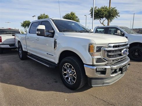 Used 2020 Ford F350 Lariat w/ Lariat Ultimate Package image 3