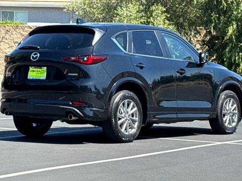 Used 2025 MAZDA CX-5 AWD 2.5 S w/ Preferred Package image 10